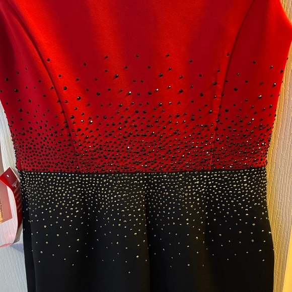 Calvin Klein Red and Black Mini Dress NWT - Picture 7 of 8